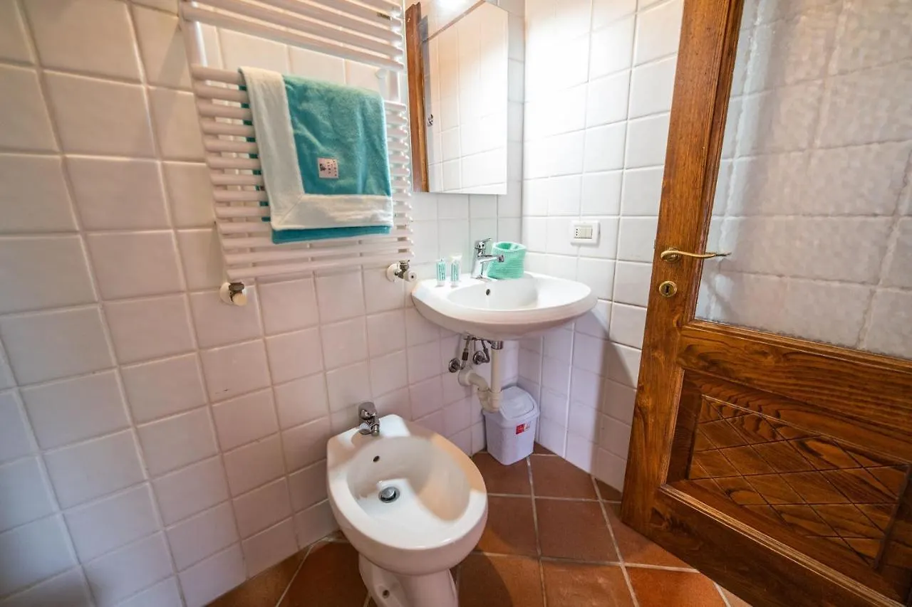Casa Rossa Lacona Apartment Italy